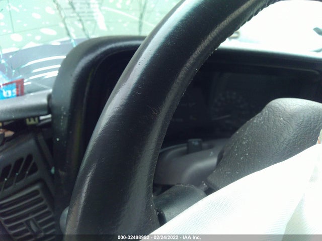 1999 JEEP CHEROKEE SPORT/CLASSIC VIN: 1J4FF68S3XL673434