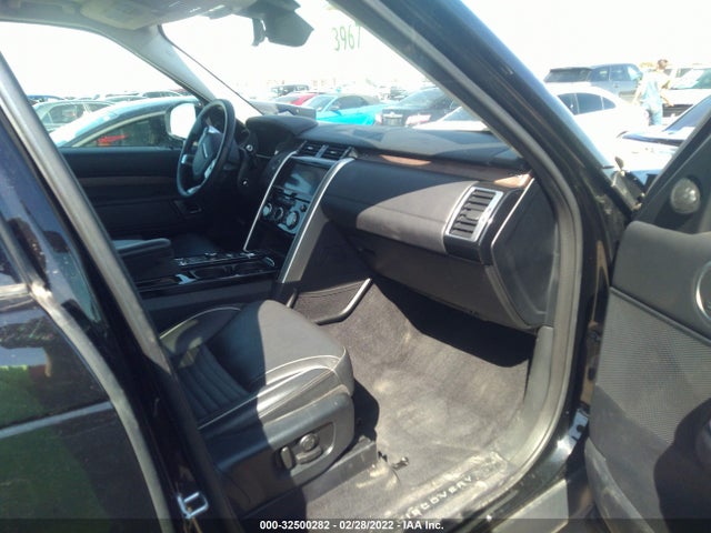 2019 Land Rover Discovery, VIN: SALRT2RV1K2402196