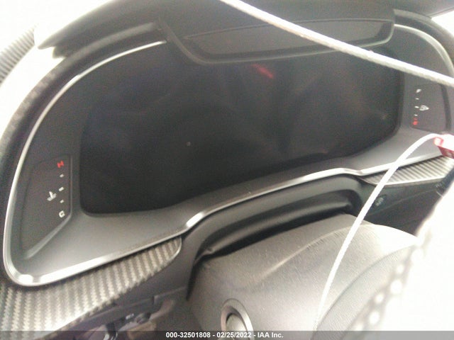 2017 Audi R8, VIN: WUAKBAFXXH7901444