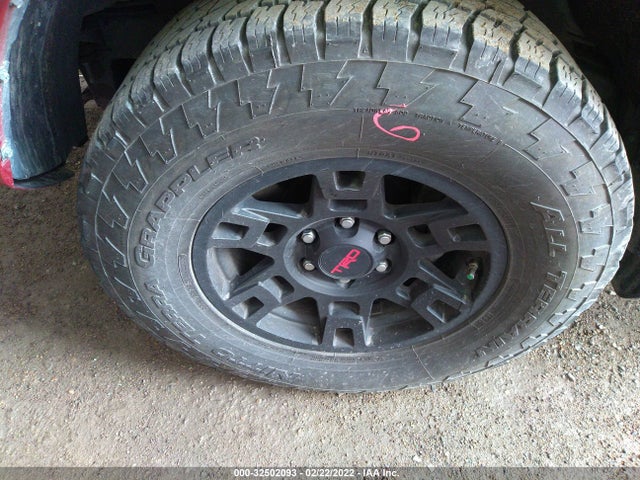 2020 Toyota 4Runner, VIN: JTEBU5JR0L5820511