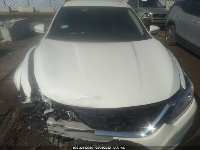 2018 NISSAN ALTIMA VIN: 1N4AL3AP9JC151823