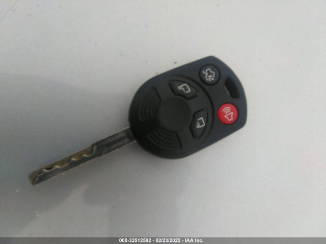 1FADP3F27GL393968 Ford FOCUS SE