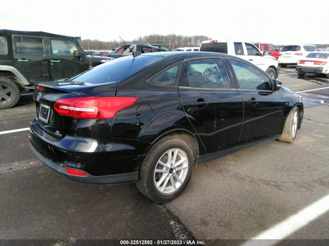 1FADP3F27GL393968 Ford FOCUS SE
