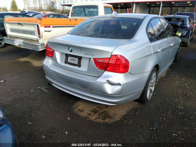 2010 BMW 3 SERIES 328I VIN: WBAPH5G55ANM34695