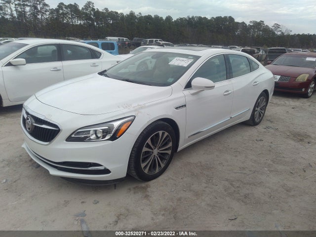 2018 Buick LaCrosse, VIN: 1G4ZR5SS5JU136820