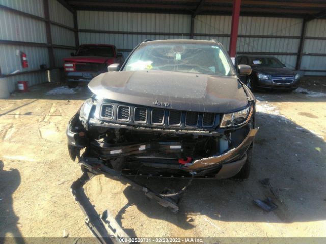 3C4NJDDB2JT499782 Jeep Compass Trailhawk