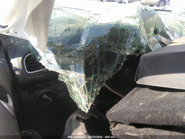 3VWPL7AJ0EM625683 Volkswagen JETTA SPORTWAGEN