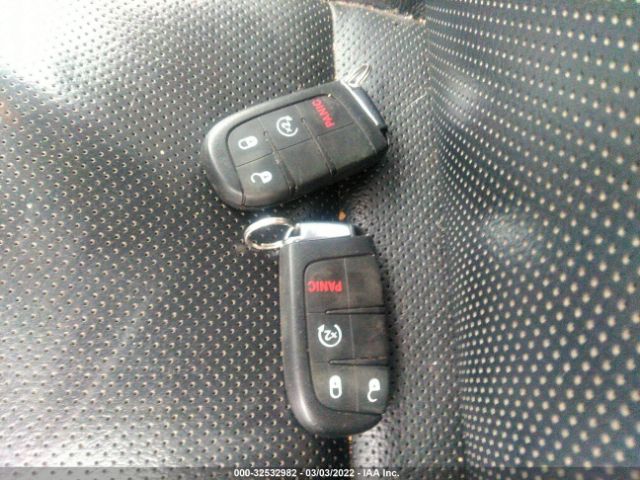 3C4NJDDB8JT163358 Jeep Compass Trailhawk
