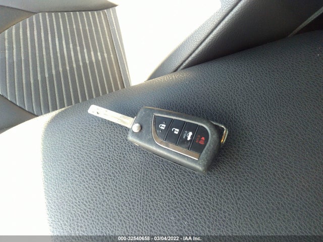 4T1B11HK0JU510534 Toyota CAMRY SE