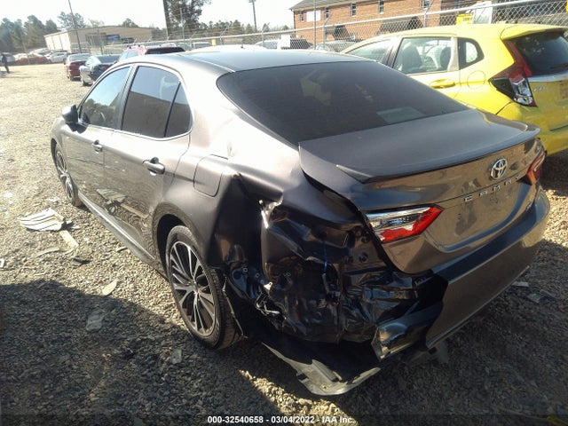 4T1B11HK0JU510534 Toyota CAMRY SE