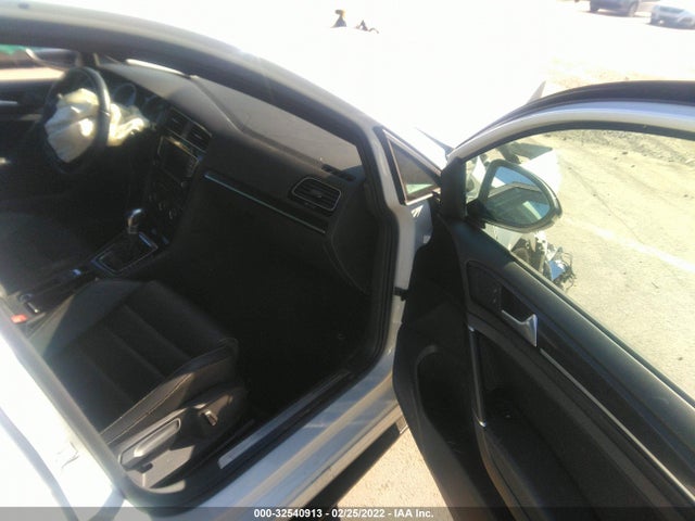 2017 Volkswagen Golf R, VIN: WVWVF7AUXHW133257