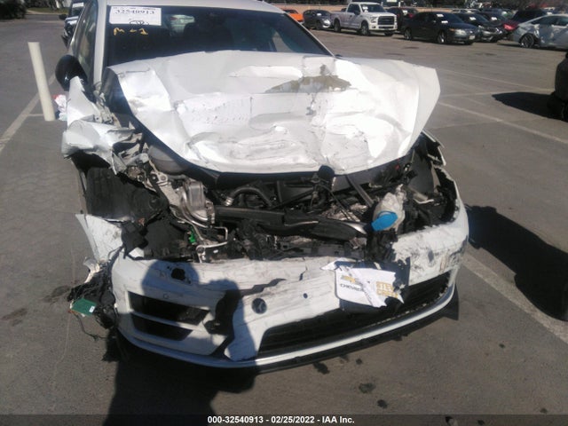 2017 Volkswagen Golf R, VIN: WVWVF7AUXHW133257
