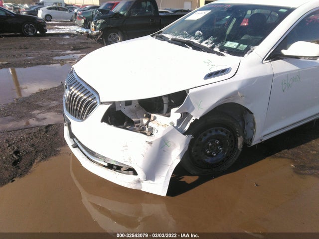 2014 Buick LaCrosse, VIN: 1G4GB5G35EF188536