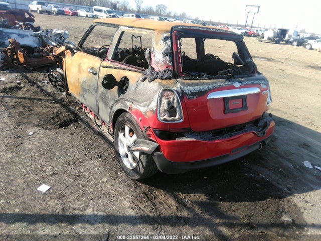 2008 MINI COOPER HARDTOP WMWMF33518TU66794 Photo 2