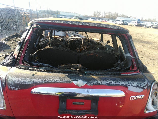2008 MINI COOPER HARDTOP WMWMF33518TU66794 Photo 7