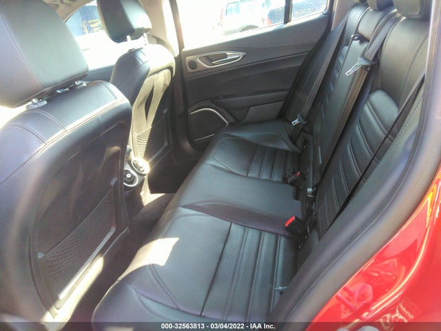 2018 Alfa Romeo Giulia, VIN: ZARFAECN5J7597320