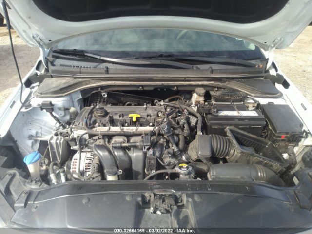 2017 HYUNDAI ELANTRA 5NPD84LF9HH009778 Photo 9