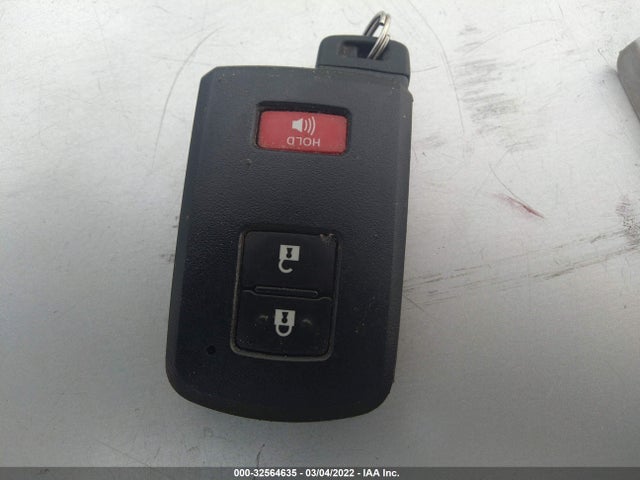 2017 Toyota Prius, VIN: JTDZN3EU1HJ057349