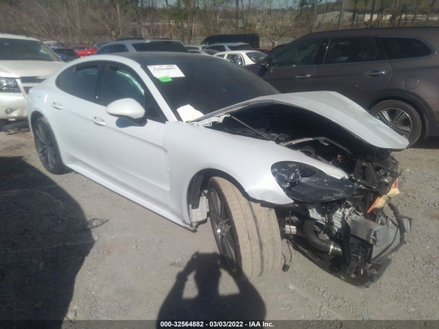 2018 Porsche Panamera, VIN: WP0AA2A78JL112327