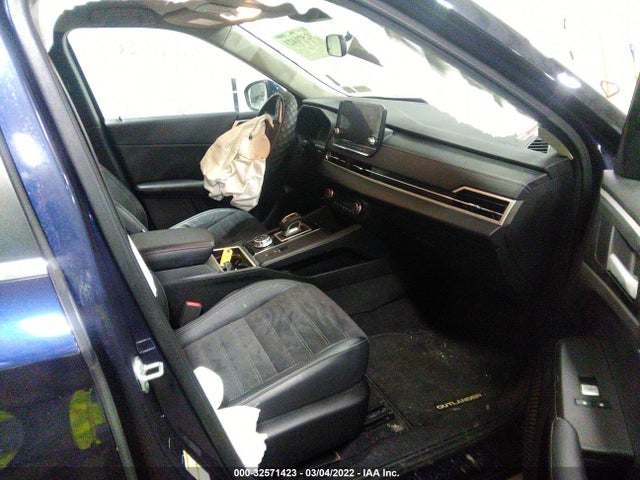 2022 Mitsubishi Outlander, VIN: JA4J4UA82NZ012295