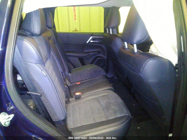 2022 Mitsubishi Outlander, VIN: JA4J4UA82NZ012295