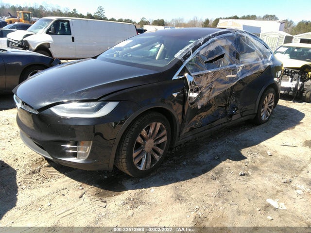 2016 Tesla Model X, VIN: 5YJXCDE28GF026011