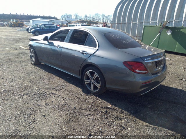 2017 Mercedes-Benz E-Class, VIN: WDDZF4KB7HA131837