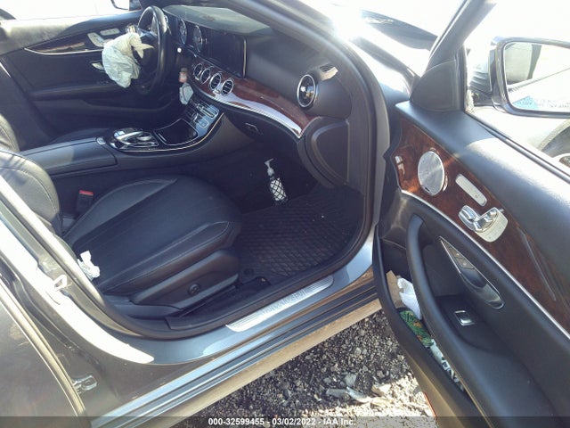 2017 Mercedes-Benz E-Class, VIN: WDDZF4KB7HA131837