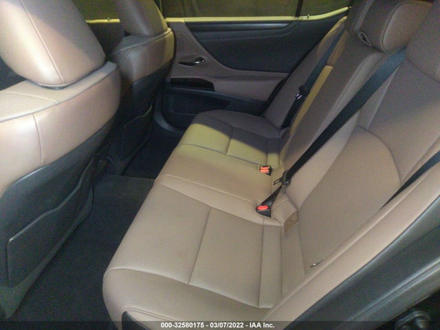 2022 Lexus ES, VIN: 58AD11D10NU008451