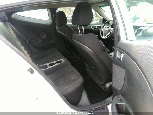 2015 Hyundai Veloster, VIN: KMHTC6AD1FU228479