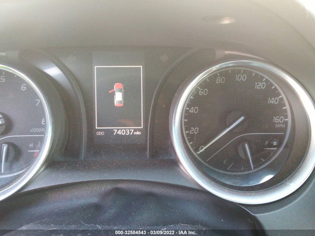 2018 Toyota Camry, VIN: 4T1B11HKXJU100145