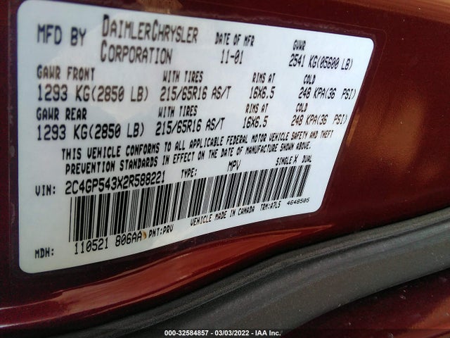 2002 CHRYSLER TOWN & COUNTRY LXI VIN: 2C4GP543X2R588221