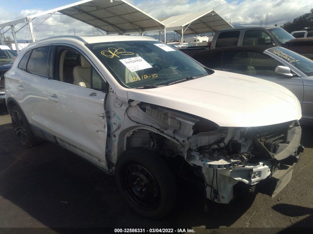 2018 Lincoln MKC, VIN: 5LMTJ3DH0JUL14424