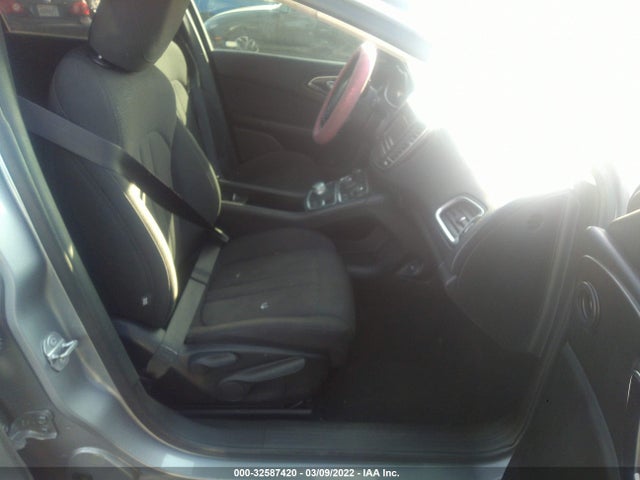 Chrysler 200 Limited 2016 1C3CCCAB2GN164583 Image 5