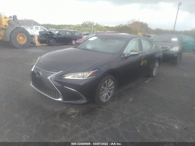 2020 Lexus ES, VIN: 58ADZ1B13LU071648