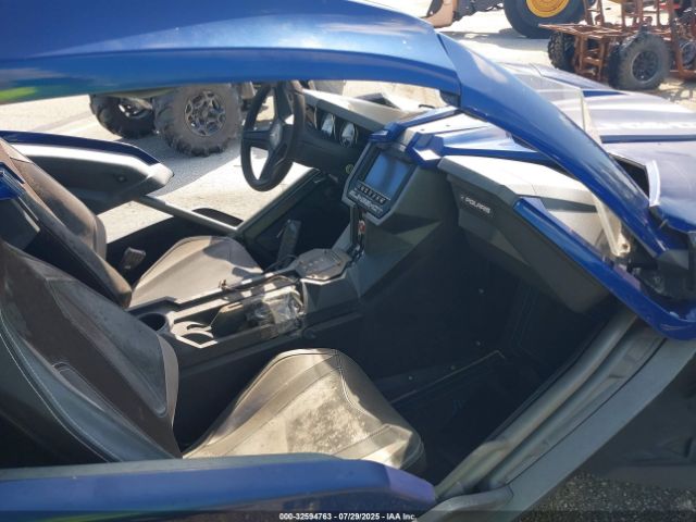2018 POLARIS SLINGSHOT 57XAAPFA1J8128459 Photo 4