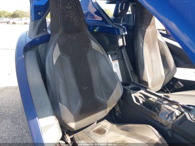 2018 POLARIS SLINGSHOT 57XAAPFA1J8128459 Photo 7
