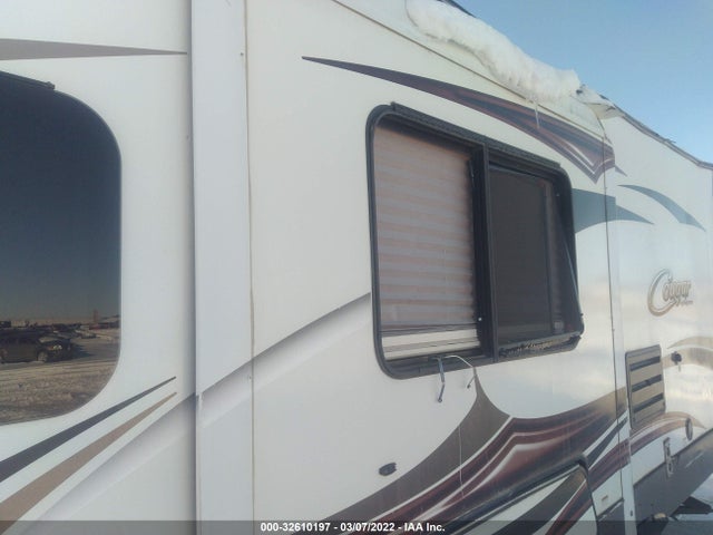 4YDT21R27FC503949 Keystone Trailer