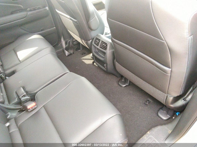 2022 Honda Passport, VIN: 5FNYF8H54NB000348
