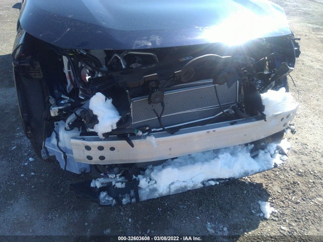 2021 Toyota RAV4, VIN: JTMFB3FV1MD045889