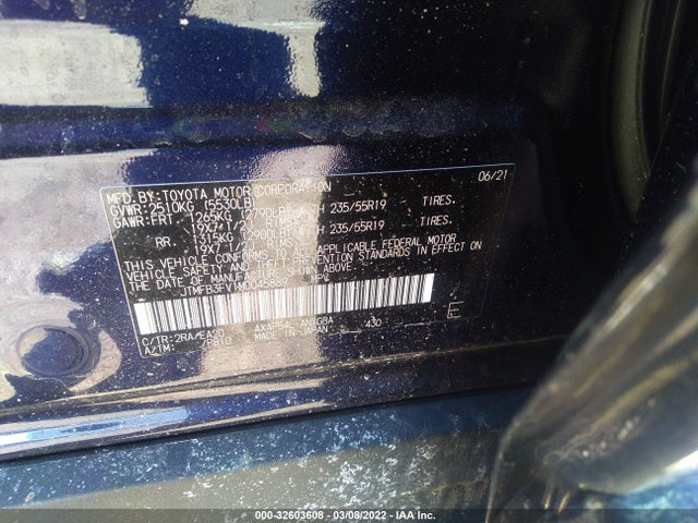 2021 Toyota RAV4, VIN: JTMFB3FV1MD045889