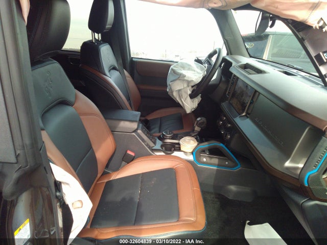 2021 Ford Bronco, VIN: 1FMDE5BH4MLA93995