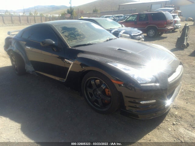 2016 Nissan GT-R, VIN: JN1AR5EF1GM290047