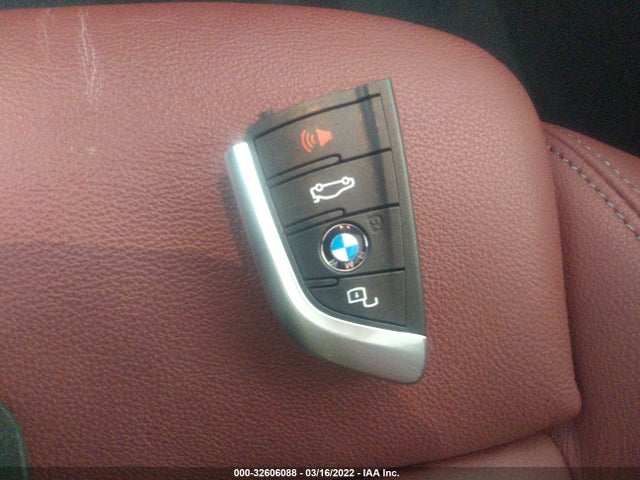 2021 BMW X4, VIN: 5UX2V1C05M9E73035