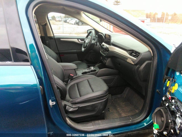 2020 Ford Escape, VIN: 1FMCU9BZ4LUA99920
