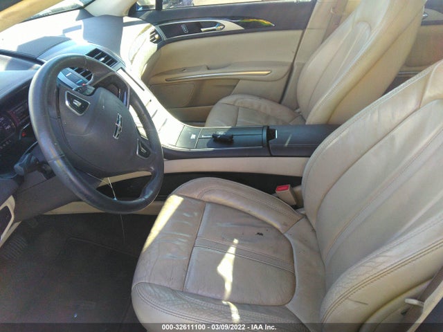 2014 Lincoln MKZ, VIN: 3LN6L2LU6ER831582