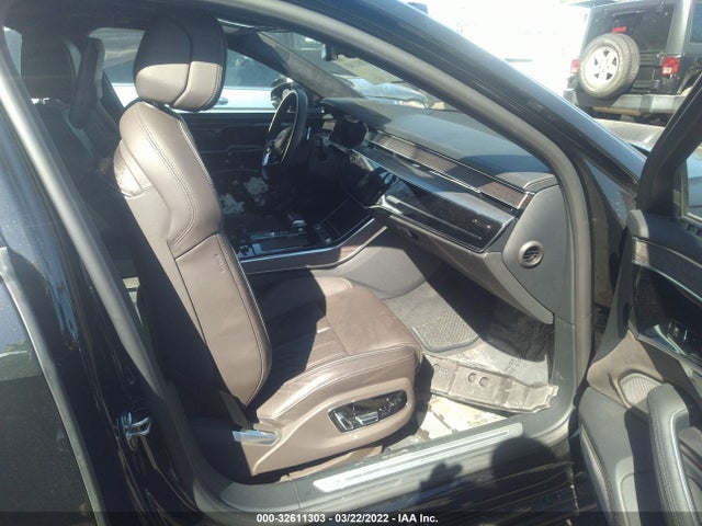 2019 Audi A8, VIN: WAU8DAF80KN002456