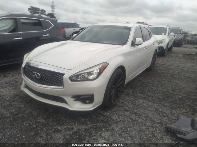 2017 Infiniti Q70, VIN: JN1BY1AP2HM741101