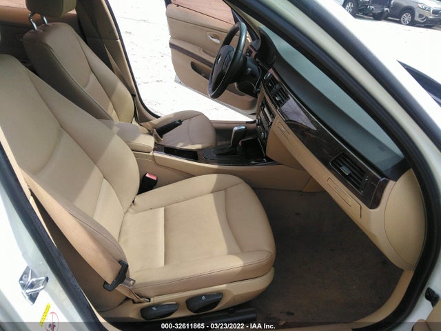 BMW 3 Series 328i 2009 WBAPH77519NM45426 Image 6