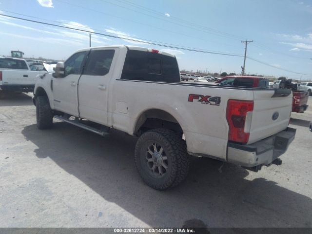 1FT7W2BT4HEE31777 Ford F-250 Lariat